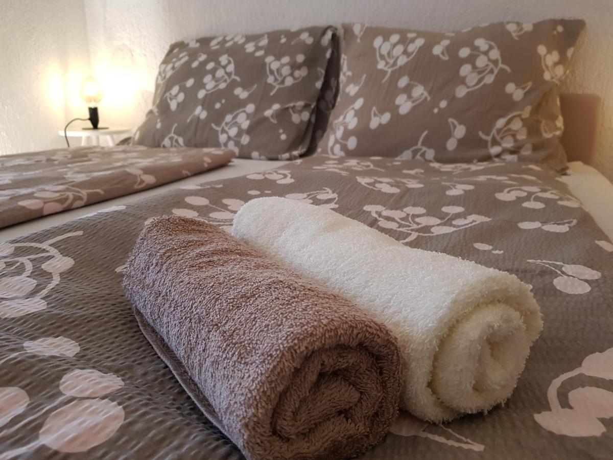 Casa Nostra II Apartment Funtana Ngoại thất bức ảnh