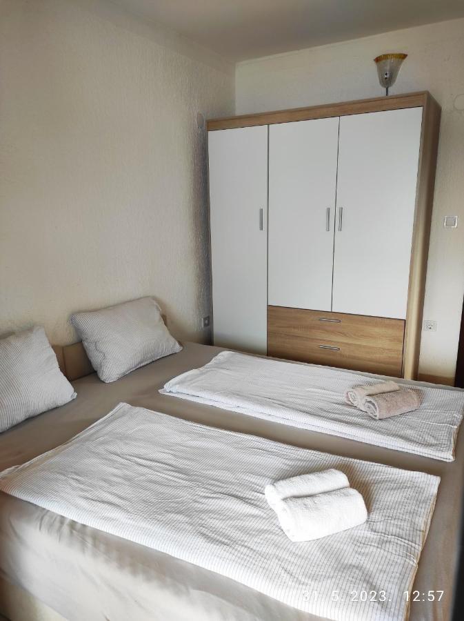 Casa Nostra II Apartment Funtana Ngoại thất bức ảnh