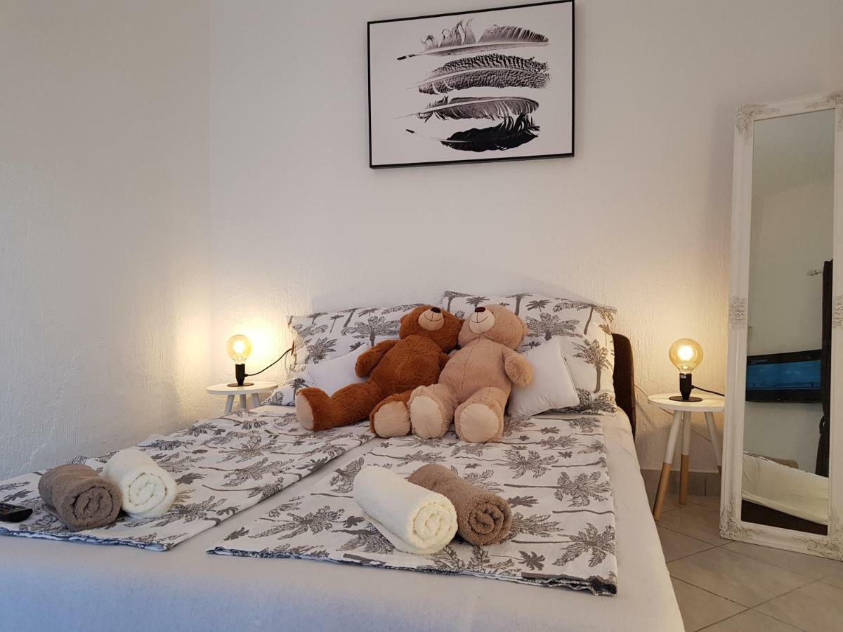 Casa Nostra II Apartment Funtana Ngoại thất bức ảnh